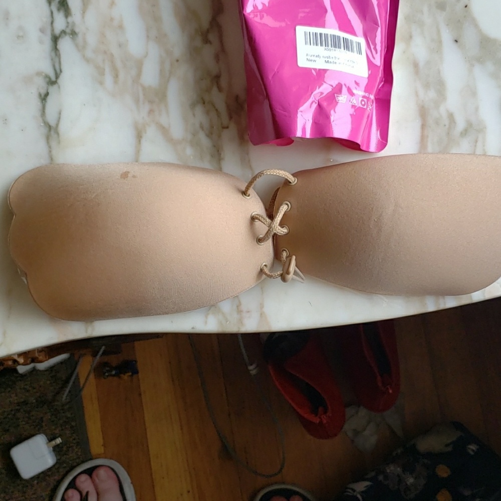 Invisible bra size D